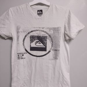 Quicksilver T-shirt